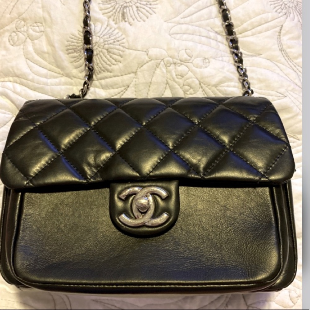 2019 Chanel crossbody